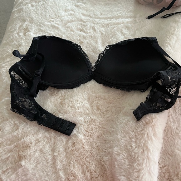 Victoria's Secret Other - Victoria's Secret Black Lace Trim Padded Bra 34B